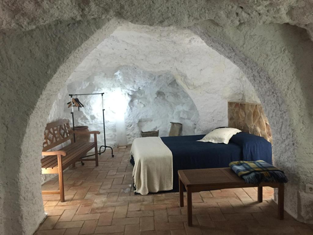 Interior de una auténtica casa-cueva histórica en Campo de Criptana